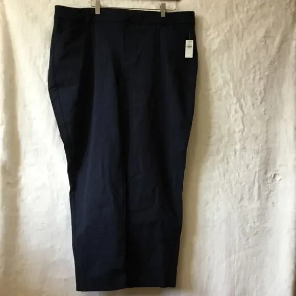 Old-Navy Navy Classic Pants - Picture 2 of 11